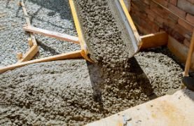 An ongoing construction of concrete driveway in Frankston VIC residential home.